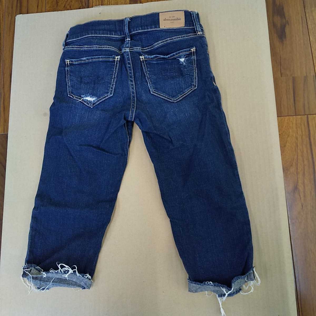 デニムジーンズ　14slim　ダメージ加工　ハーフ　abecrombie　KIDS　_画像6