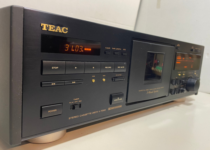 1000円スタート　TEAC Model V-7000 カセットデッキ_画像3