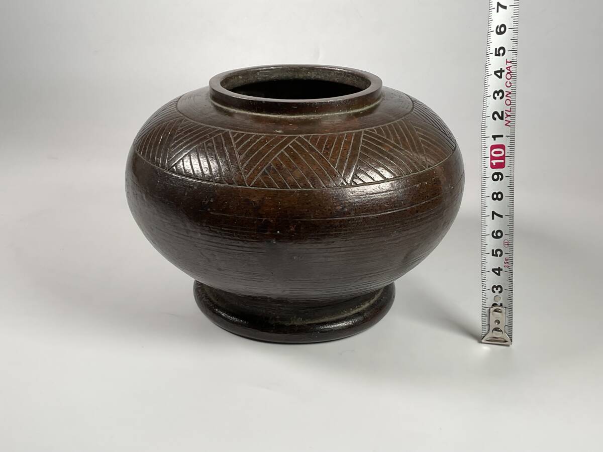 銅製　重厚 花瓶　花器　花入れ　在銘　共箱　高さ約13cm_画像5