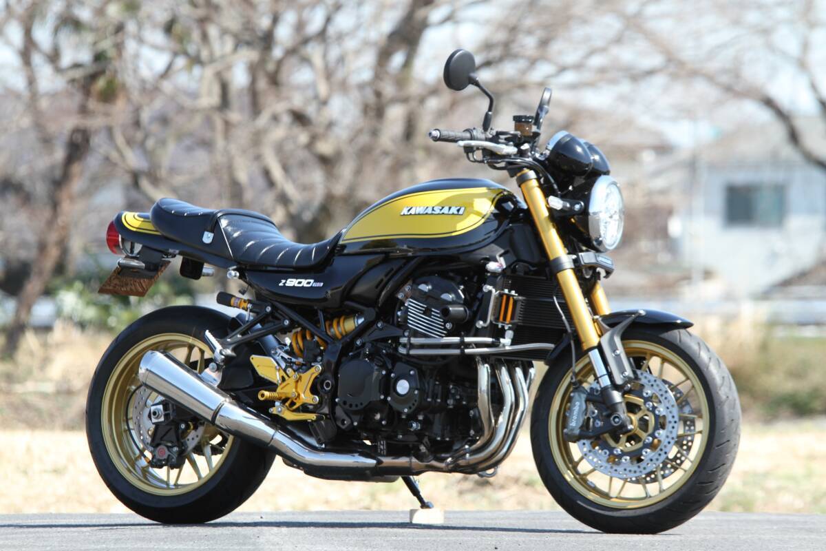 Z900RSオイルクーラーキット サイドターンモデル　前期/後期 ステンorナイロンメッシュホース　サイドカラー選択☆業販はお問合せください_画像1