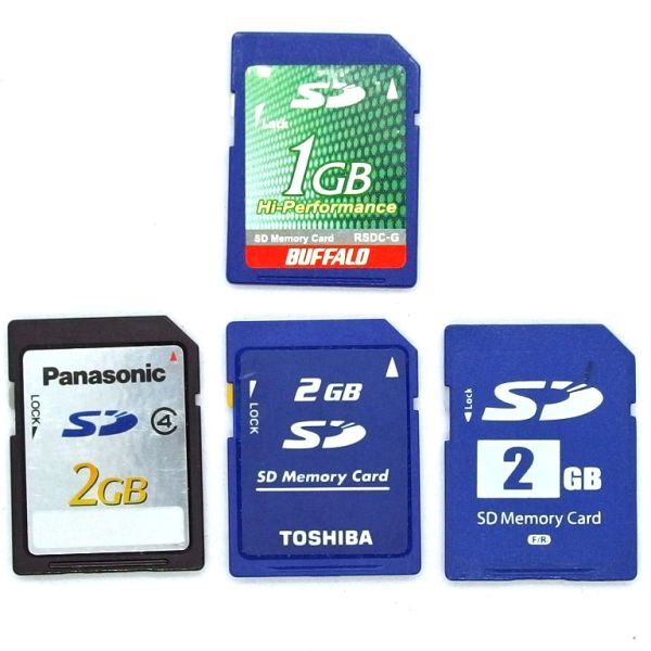 1GB + ２GB SDカードセット 4枚組（中古）_画像1