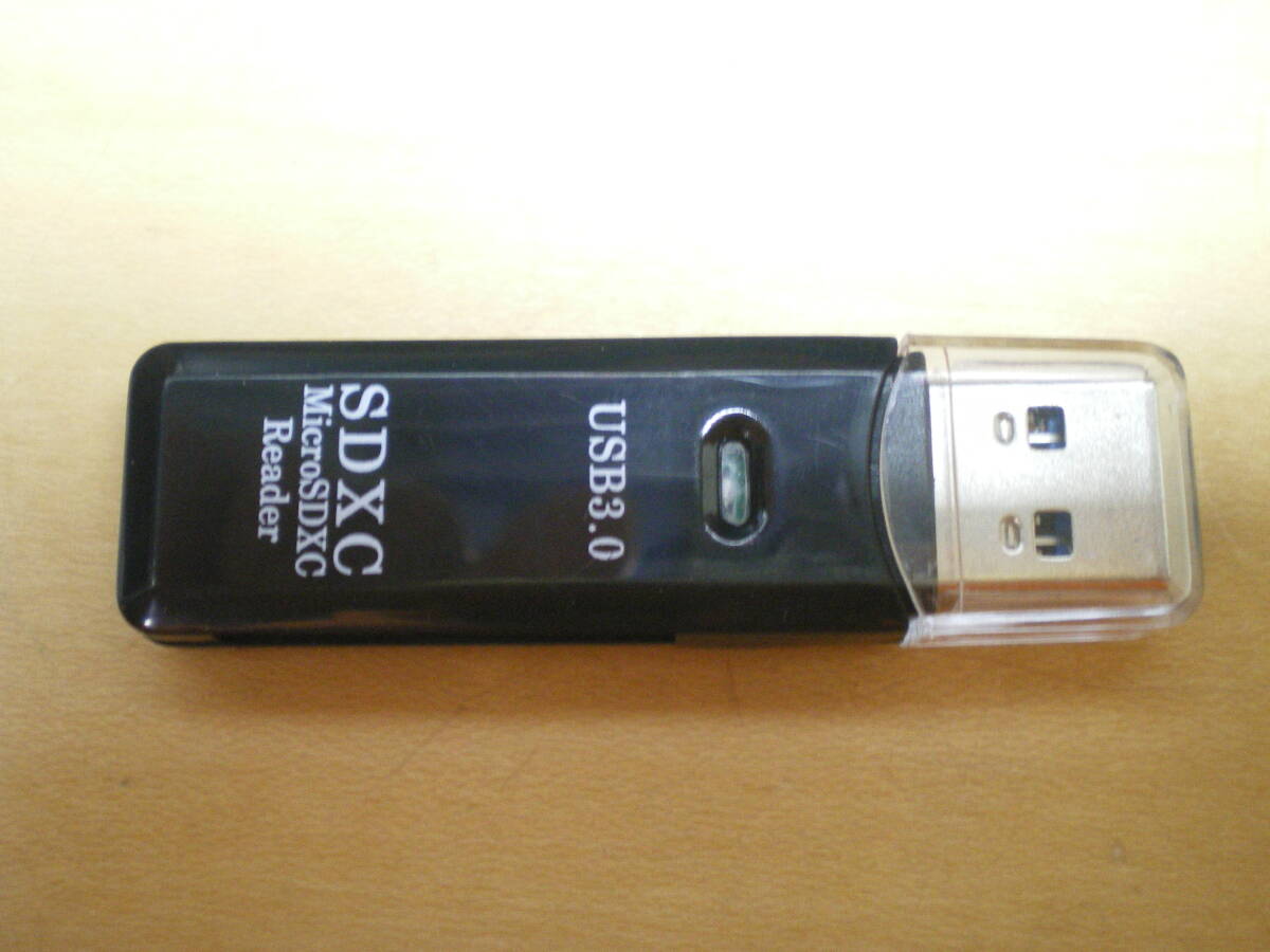 USB3.0 SD & Micro SDカードリーダー 新品_画像1