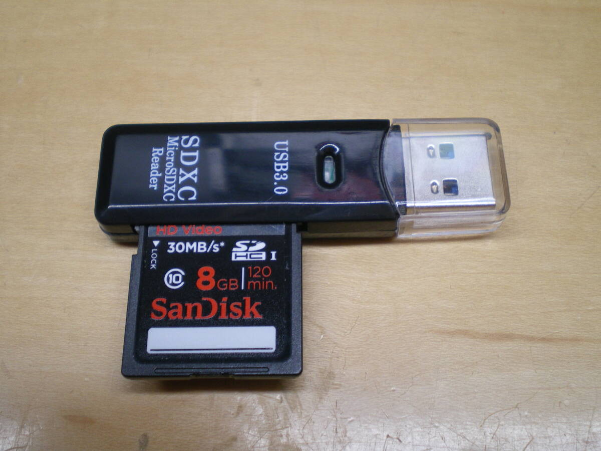 USB3.0 SD & Micro SDカードリーダー 新品_装着例