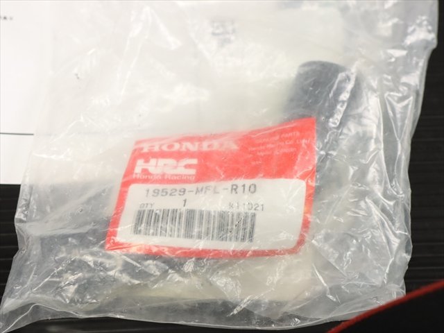 激安！CBR1000RR用HRC製オイルクーラー周辺部品/新品未使用品！SC59/2008～/HRC/NLR/MFL_画像4