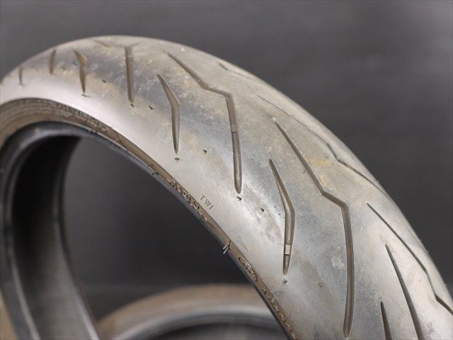 極上品！ピレリ製ディアブロロッソⅢ 110/70R17 140/70R17！CBR250RR1-ZNinja250RYZF-R25ZEALバリオスⅡFZR250RRCB400SFJADEWR250XDトラの画像2