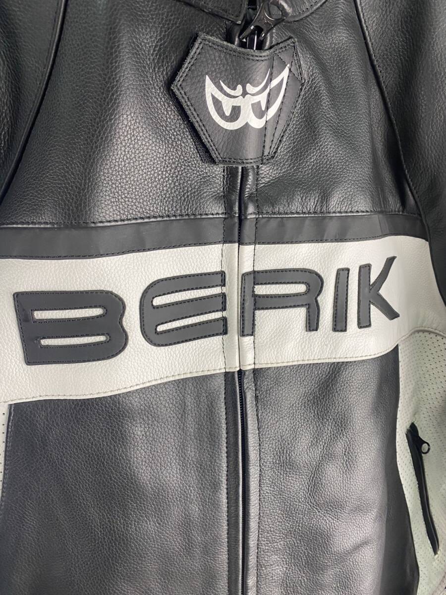 BERIK ベリック レザージャケット BLACK/WHITE 58サイズ 新品未使用 訳あり バイク ジャケット ライダース 牛革_画像2