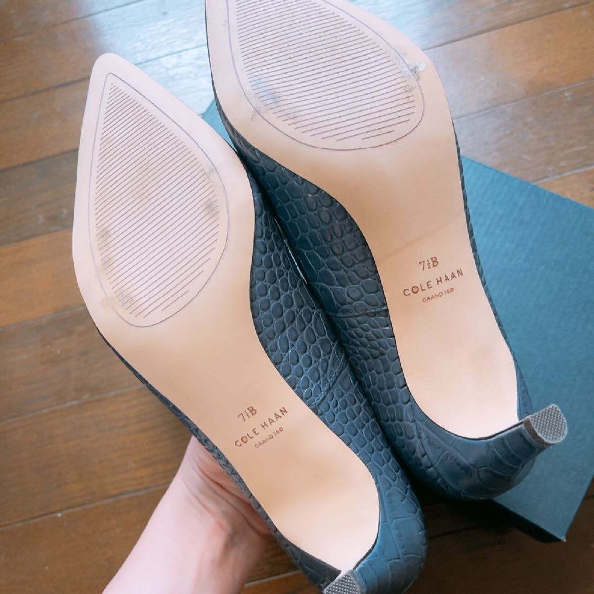 新品COLE HAAN 革靴 パンプス コールハン ビジネス靴 ネイビー 女性 ハイヒール 中ヒール ヒール シューズ ピンヒール