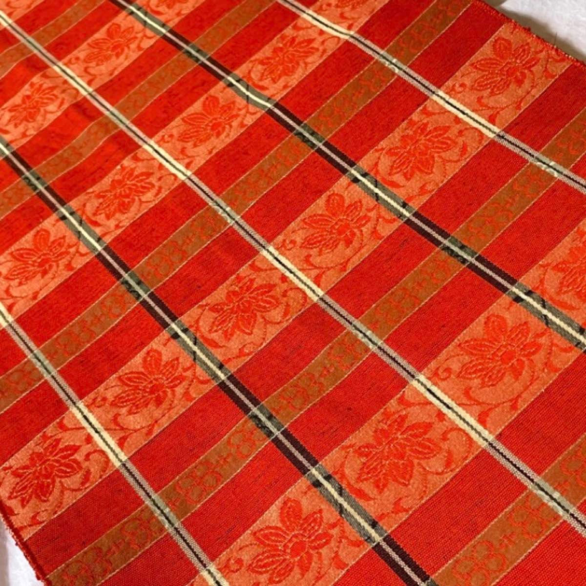 正絹　手織り蓮紋様織りだし名古屋帯　紅葉色　和装　帯