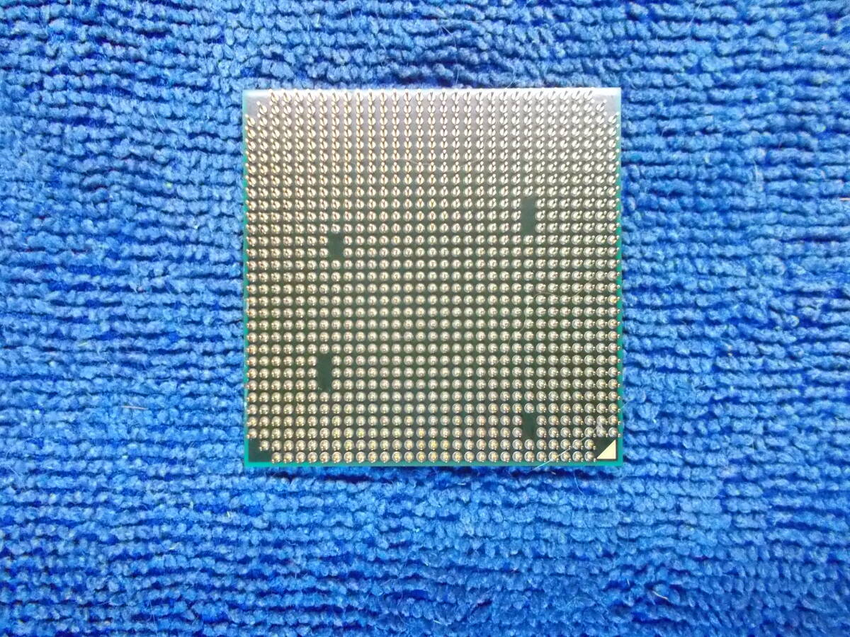 AMD　AthlonⅡX3 440 rev,C2 (ADX440WFK32GI)：ソケット AM2+ AM3：3.0GHzｘ３コア_画像2