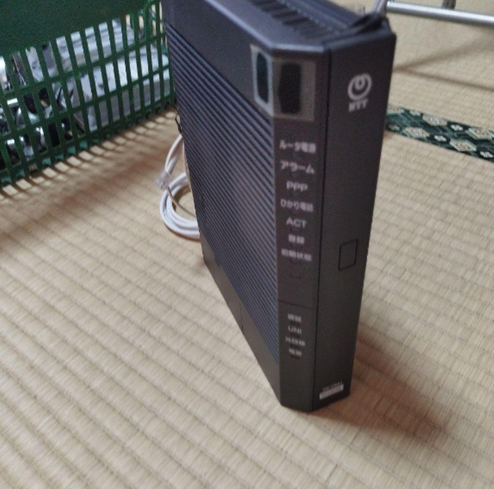  NTT東日本 ひかり電話ルーター PR-S300SE 電源 光ケーブル付きの画像3