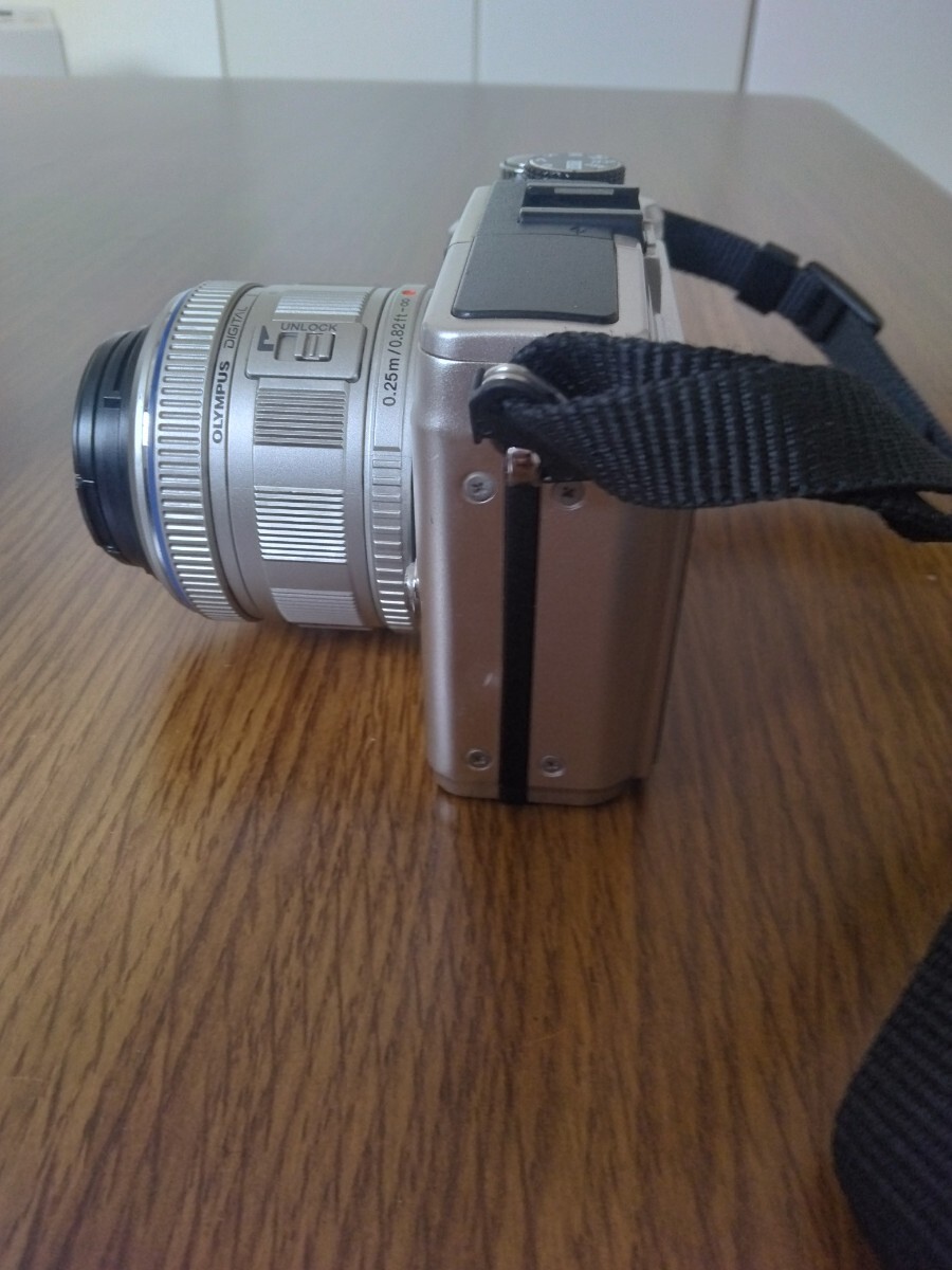 オリンパス カメラ E－PL2 (簡易動作 OK) レンズ(40－150mm) 充電器_画像6