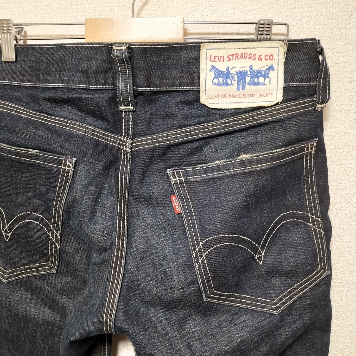 ☆00s OLD Levi's NE502-0001 デニムパンツ ジーンズ ジーパン ボトムス 32インチ ビンテージ オールド リーバイス アメカジ 古着 USED_画像1