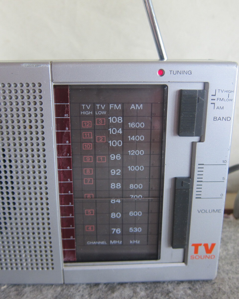 SONY TV/FM/AM3バンドラジオ ICF-770 AC/DC2電源 整備品 動作 SONY TV/FM/AM3バンドラジオ ICF-770 AC/DC2電源 整備品 動作