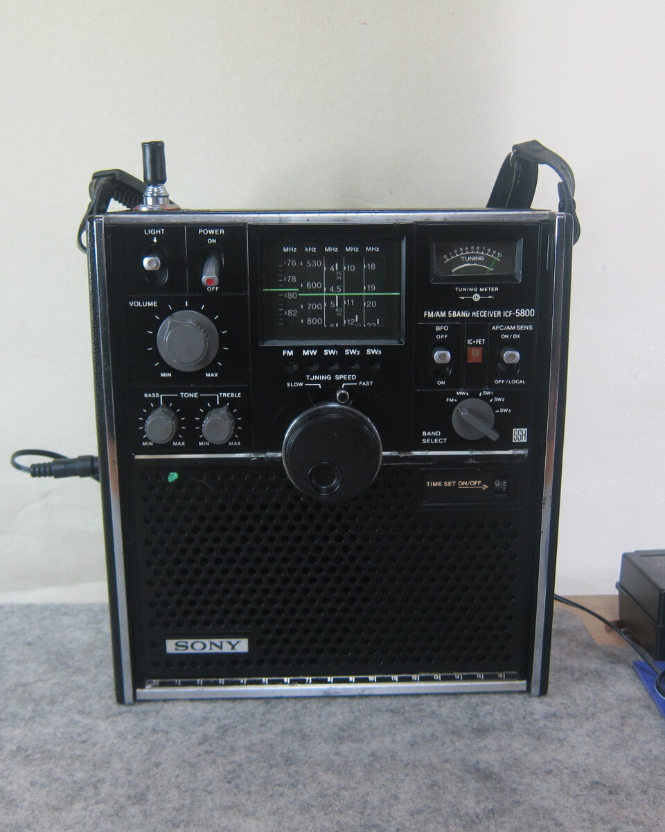 SONY ICF-5800 スカイセンサー5800 動作品 ACアダプター付き SONY ICF-5800 スカイセンサー5800 動作品 ACアダプター付き