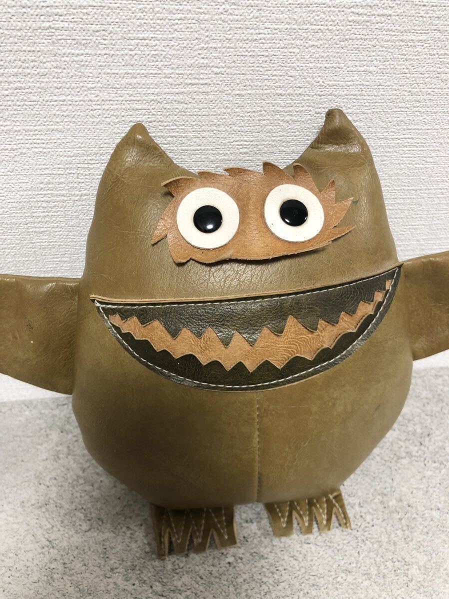 60's NAUGA NAUGAHYDE MONSTER DOLL ナウガハイド ナウガ モンスター ビンテージ オリジナル ドール イームズ チェア ハーマンミラー 40s_画像3