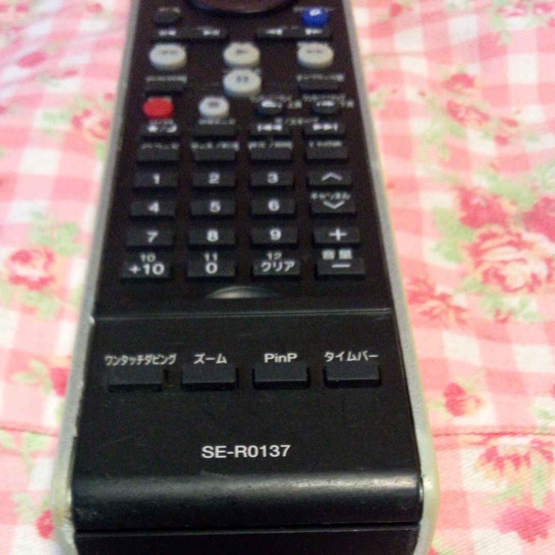 東芝 HDD&DVDレコーダー用リモコン SE-R0137 中古品 管理番号:T097