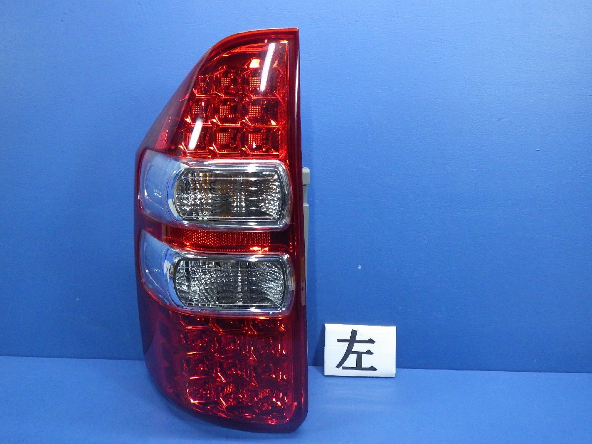 70 ノア Si 左 テールランプ 28-219 LED 助手席側 テールライト H23年 ZRR75W_画像1