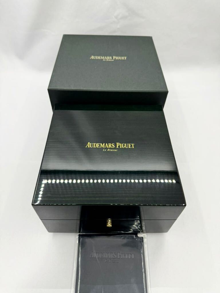 未使用品　オーデマピゲ　時計ケース　時計クリーナー付き　ボックス　箱　ロイヤルオーク　メンズ　レディース　時計ボックス