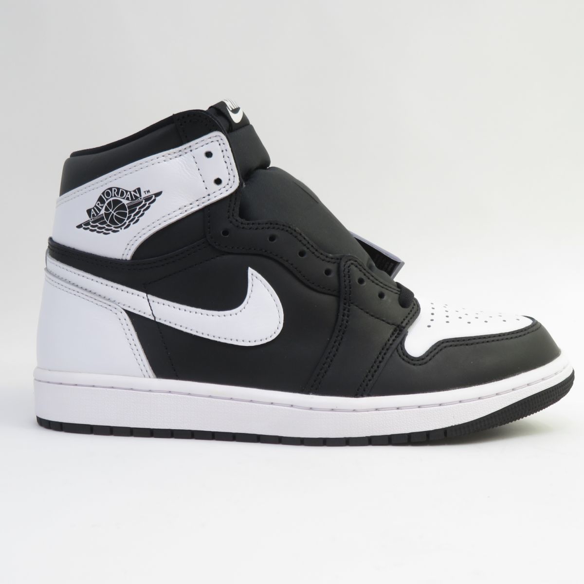 153s【未使用】NIKE ナイキ AIR JORDAN 1 RETRO HIGH OG エアジョーダン レトロ DZ5485-010 US9.5 27.5cm 箱有_画像4