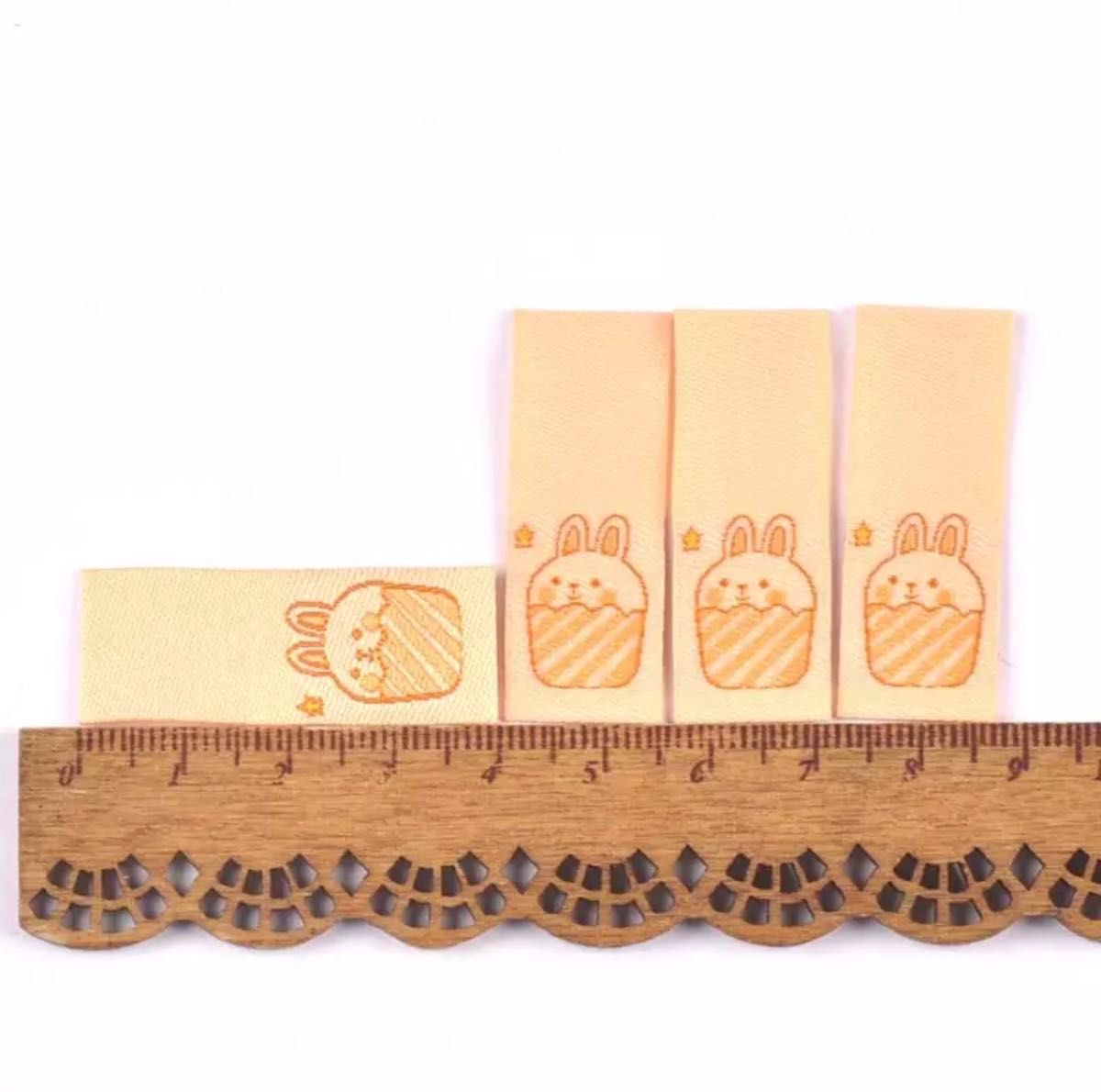 25枚　ハンドメイド 布ダグ 刺繍 織りタグ　タグ　　ポップ　韓国