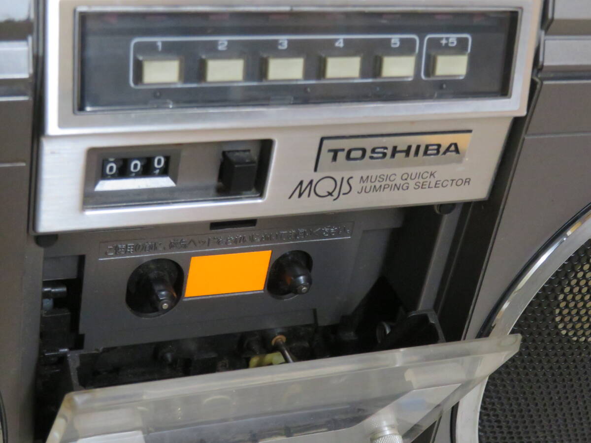 TOSHIBA 東芝 RT-8900S BOMBEAT12 AM/FM ステレオラジオカセットレコーダー 昭和レトロ 電源コード付き 非喫煙環境です 追加画像有り _画像3