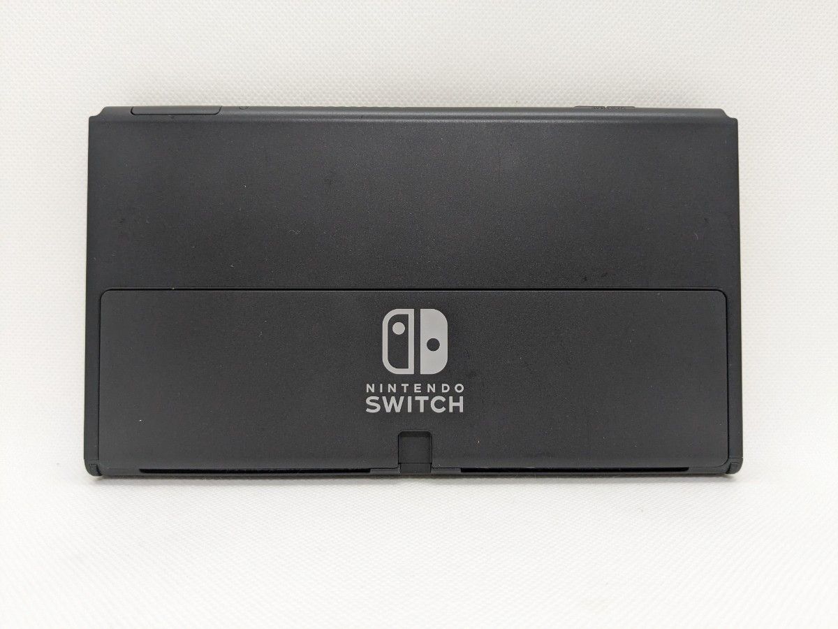 【中古】 Nintendo Switch 有機ELモデル 2022年製 本体のみ 画面 ニンテンドースイッチ 動作確認済み