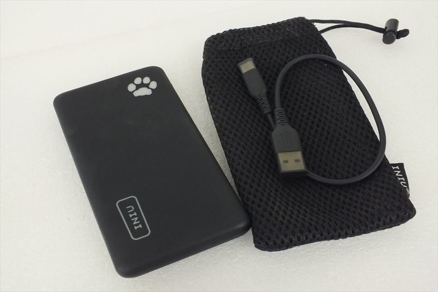 # INIU Powerbank mobile battery soft case attaching used 230602M4296