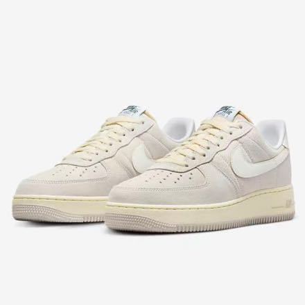 【新品！定価即決送料込み！】AIR FORCE 1 07★AF-1★エアフォース1★NIKE★ナイキ★エアジョーダン★AIR JORDAN