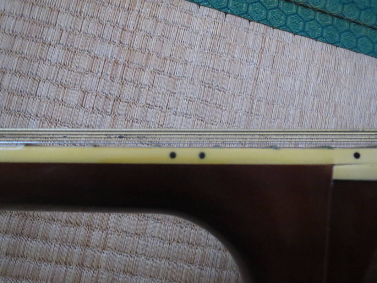 ヤマハアコーステックギター　DW-8VRSです。_画像9