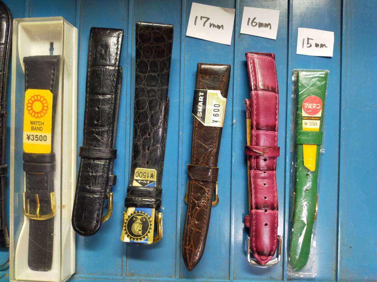廃業時計店 未確認 ジャンク 部品取り 時計ベルト Vintage watch belts_画像2