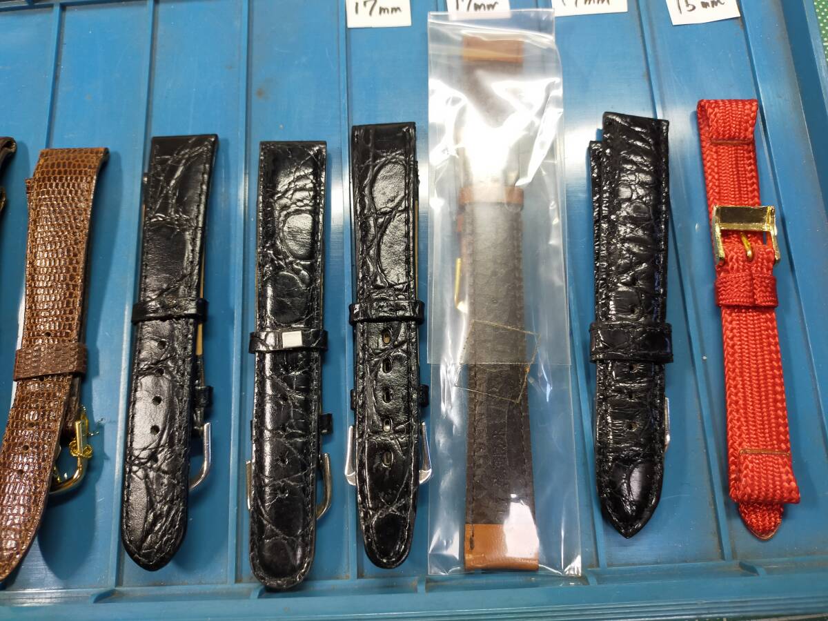 廃業時計店 ジャンク 部品取り 時計ベルト Vintage watch belts_画像7