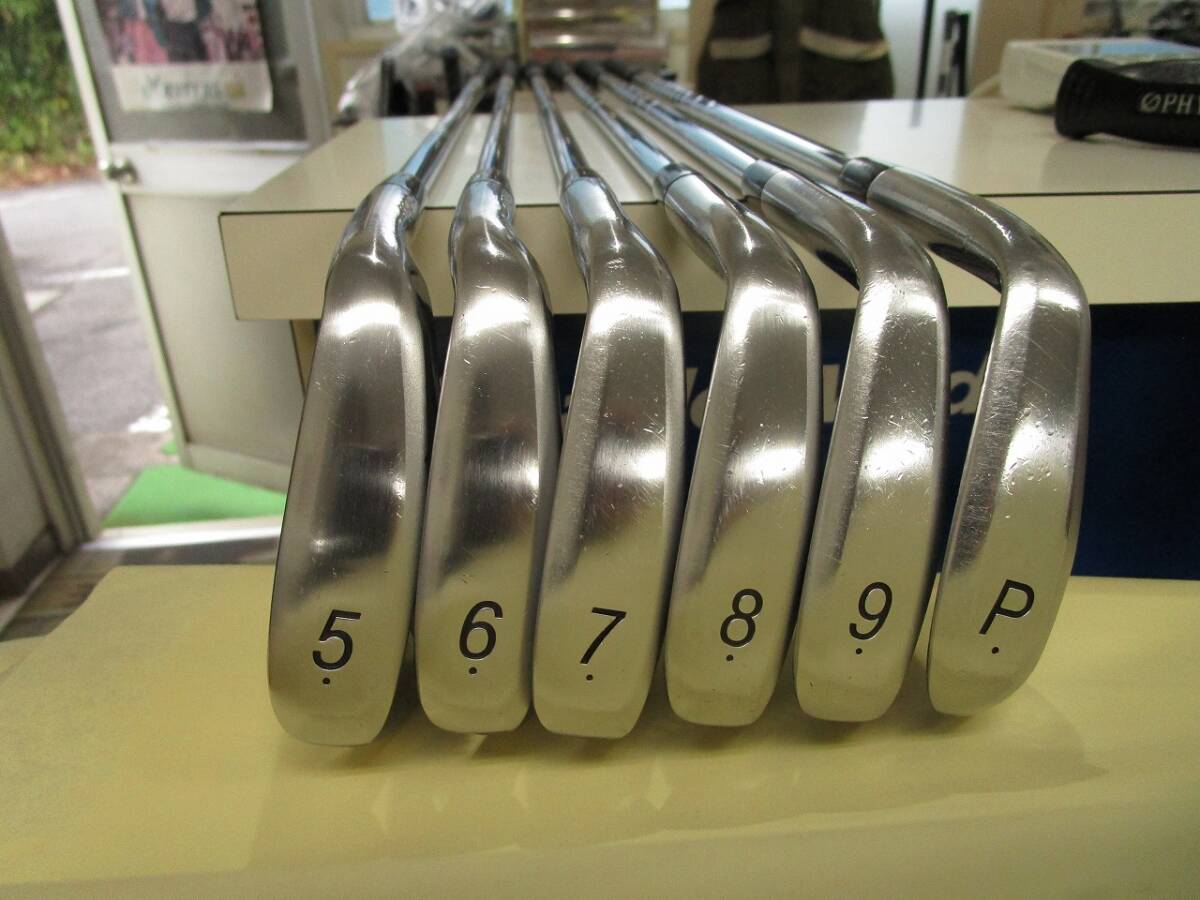 PRGR RS フォージド アイアン 【2016年】 5-PW 6本組 NS.PRO 085 スペックスチールⅢ M-40（SR）【定価12万5400円】 ☆中古即決☆_画像2