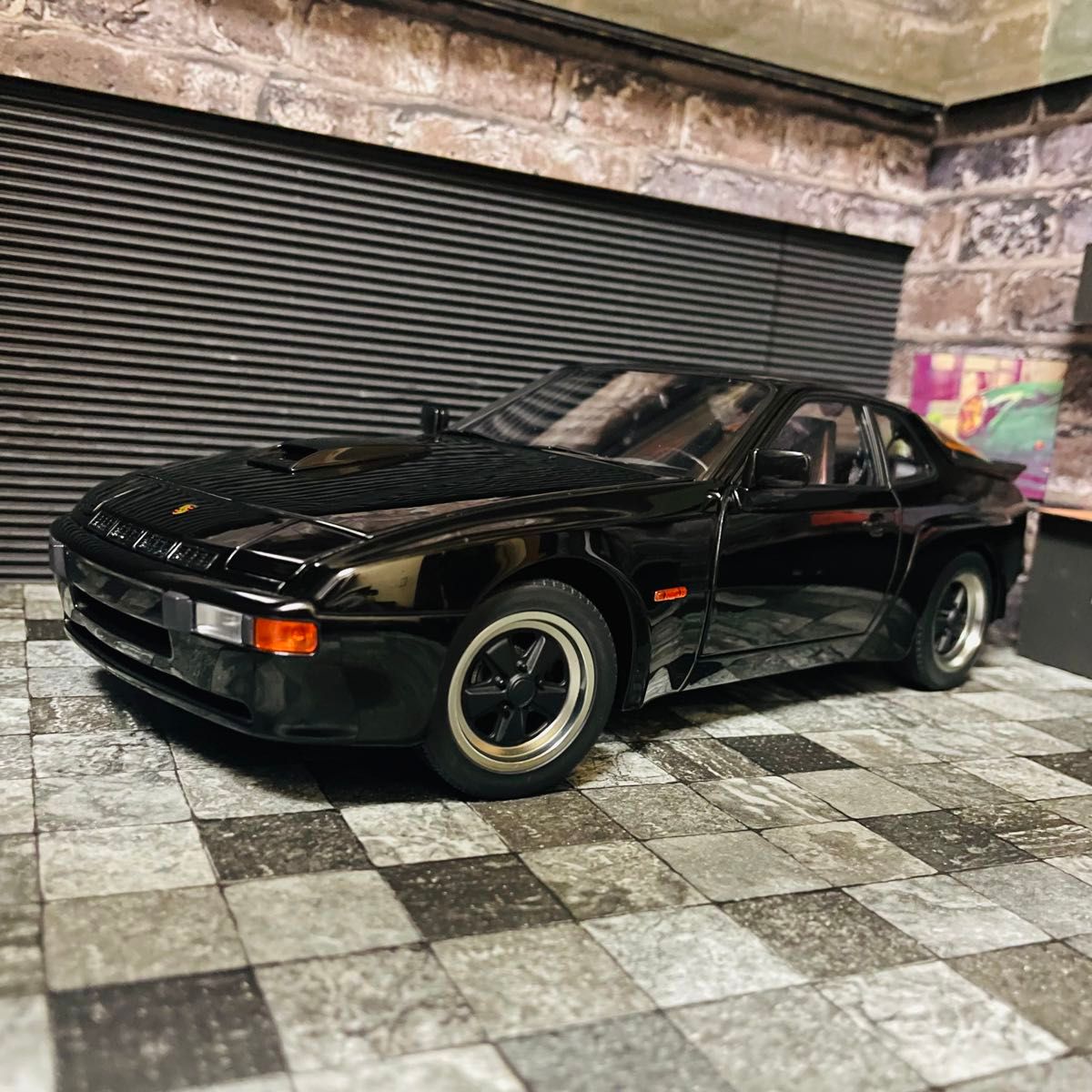 1/18 AUTOart ポルシェ 924 カレラ GT 1980|Yahoo!フリマ(旧 1/18 AUTOart ポルシェ 924 カレラ GT 1980|Yahoo!フリマ(旧