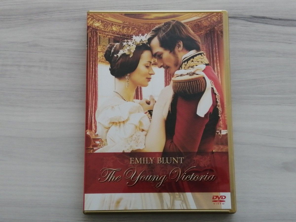 ヴィクトリア女王 世紀の愛　DVD