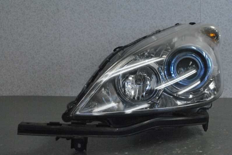 ステップワゴン G 4WD 前期(RG2 RG1) 純正 コイト 動作保証 左ヘッドライト HID バラスト レベライザー付 キセノン 100-22594 s004269_画像1