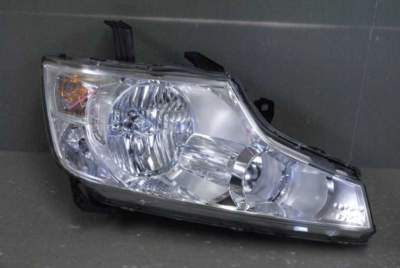 ステップワゴン スパーダ Z 4WD 前期(RK6)純正 コイト 動作保証 右 ヘッドライト HID バラスト レベライザー付 キセノン 100-22013 s004548_画像1