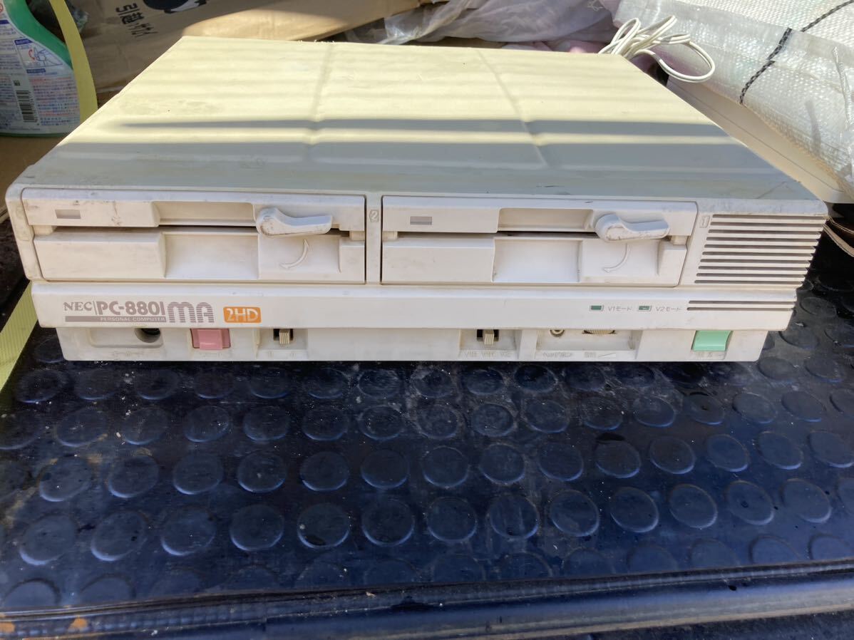 NEC PC-8801MA 通電確認の画像1