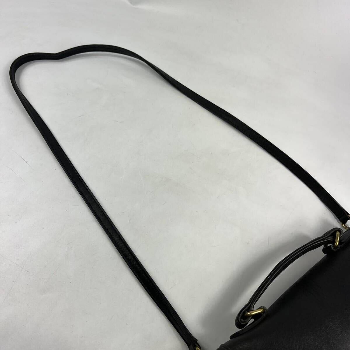 1 jpy ~[ hard-to-find goods ] OLD COACH Old Coach handbag 2way diagonal ..* black black Turn lock type shoulder bag original leather 