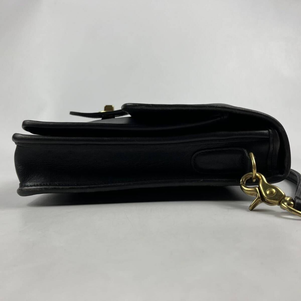 1 jpy ~[ hard-to-find goods ] OLD COACH Old Coach handbag 2way diagonal ..* black black Turn lock type shoulder bag original leather 