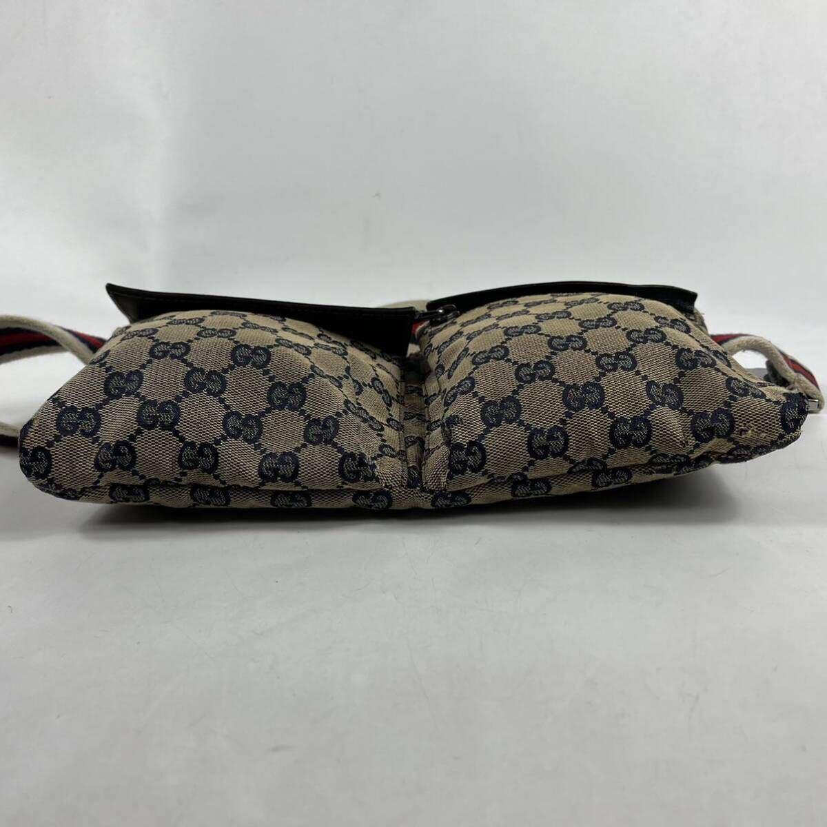 1円【入手困難品】 GUCCI グッチ シェリーライン ボディバッグ ウエストポーチ ショルダーバッグ ベルト GG キャンバス 斜め掛け ネイビー_画像6