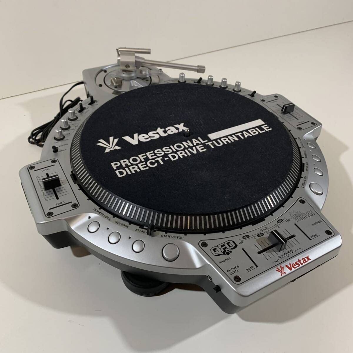 Vestax QFO ベスタクス DJ Q-bert ターンテーブル レコードプレーヤー 現状品 _画像3