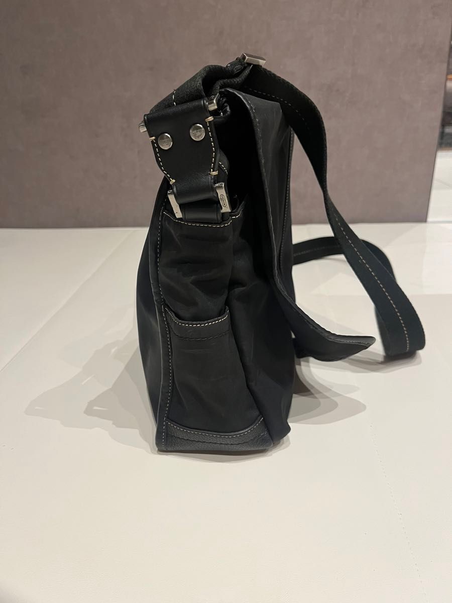 コーチ COACH ショルダーバッグ メッセンジャー F05300 ブラック メンズ