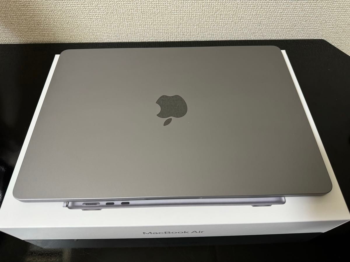 【ほぼ未使用】MacBook Air M2チップメモリ16GB/SSD512 2022年13インチ Keyboard-英語（US)