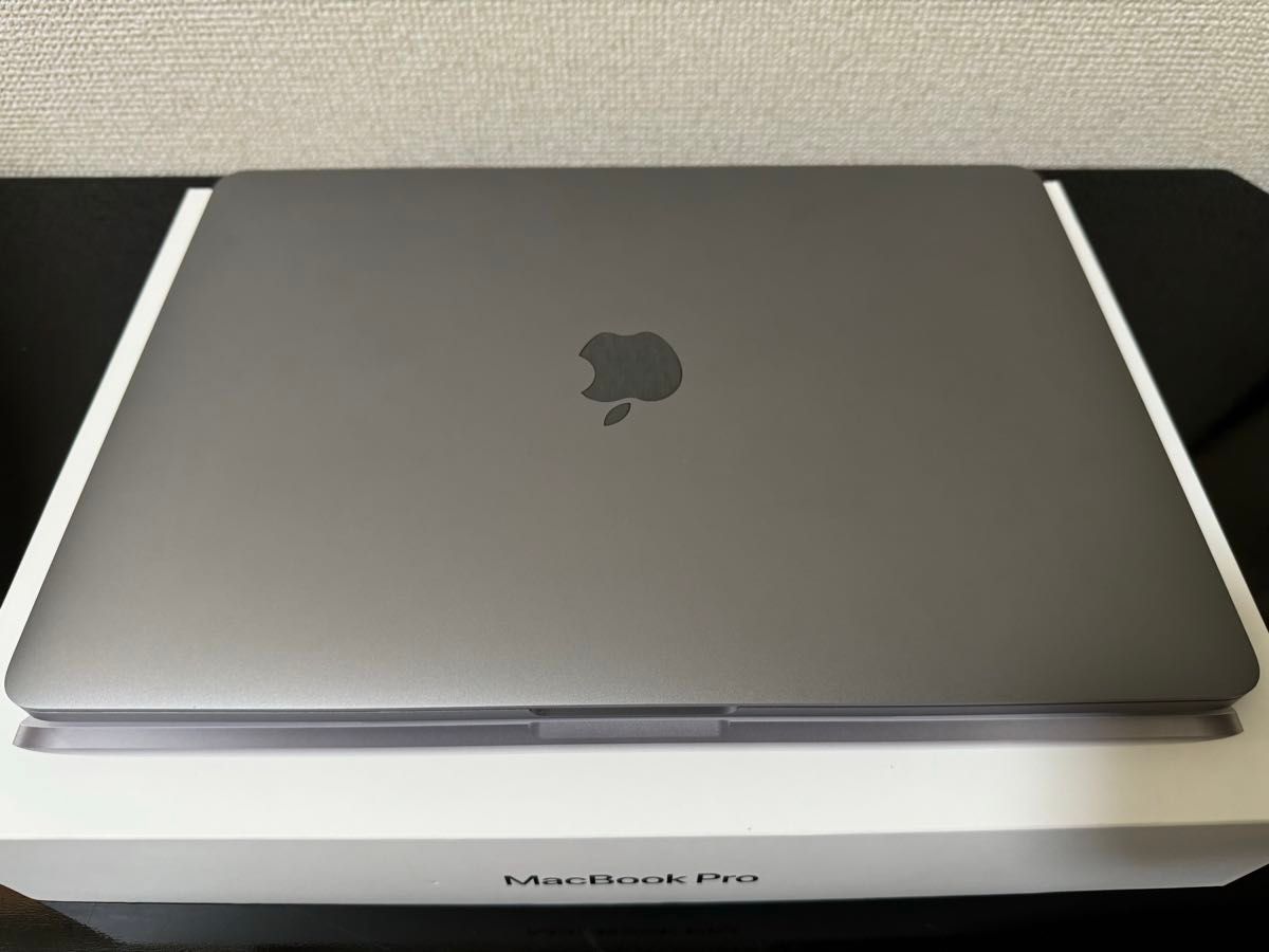 【超美品】MacBook Pro 13インチ M1 メモリ16GB/2TBスペースグレイ