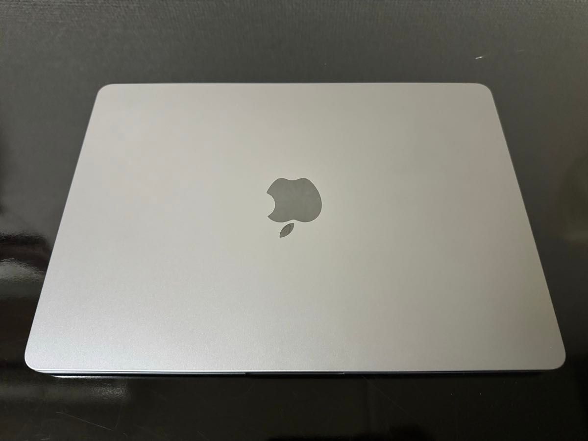 MacBook Air M2チップ　メモリ24GB/SSD1TB 2022年13インチ　スペースグレー