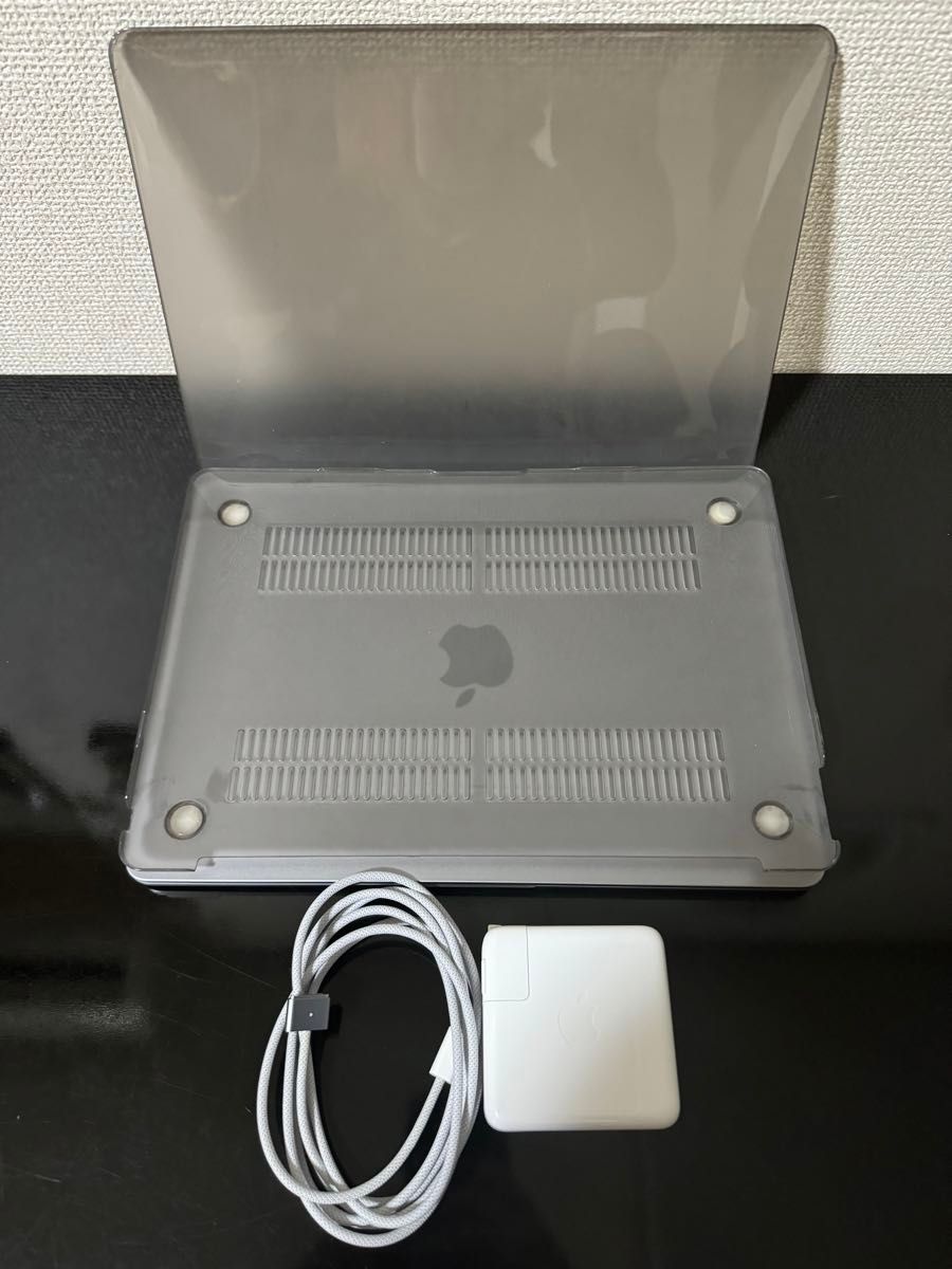 MacBook Air M2チップ　メモリ24GB/SSD1TB 2022年13インチ　スペースグレー