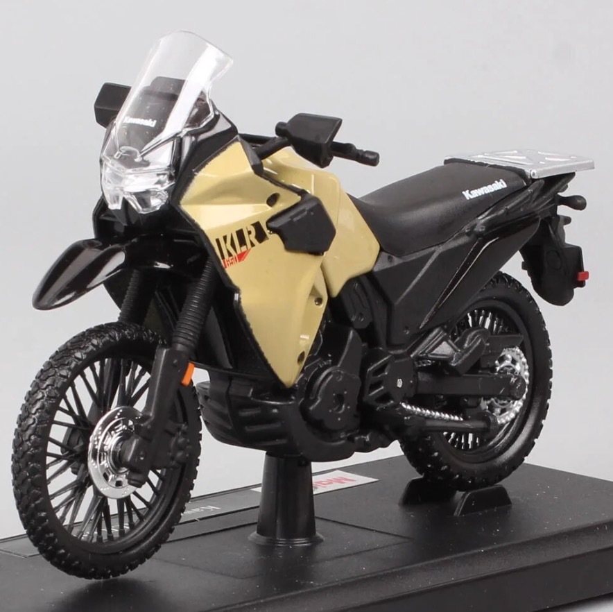 オートバイ 1/18スケール 合金 カワサキ KAWASAKI KLR 650 クロー ミニカー モーターサイクル ゴールド バイク プラスチック 539_画像1