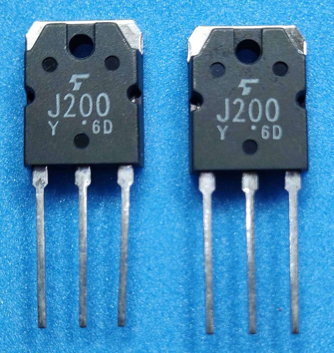2SJ200 2個 + 2SK1529 2個　合計4個 東芝オーディオパワー MOSFET　コンプリメンタリペア_画像1
