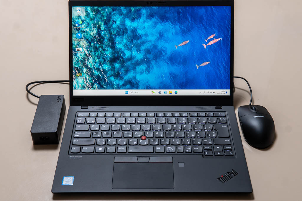 ThinkPad X1 Carbon Gen7 2019 i7-8665U 16GB, 超高速 512GB SSD, タッチfHD IPS, Sim Free LTE, IR 顔 指紋 Bluetooth, Win10/Win11_画像2