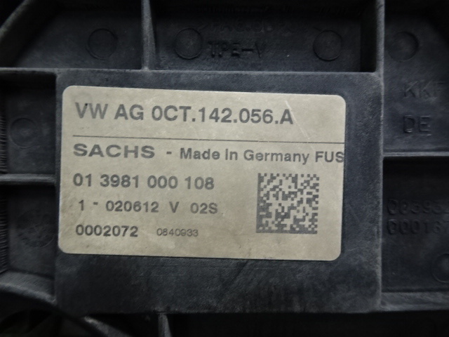 フォルクスワーゲン VW up! アップ!・AACHY 2012年・クラッチスレープシリンダー・クラッチアクチュエーター・0CT142056A 013981000108の画像5